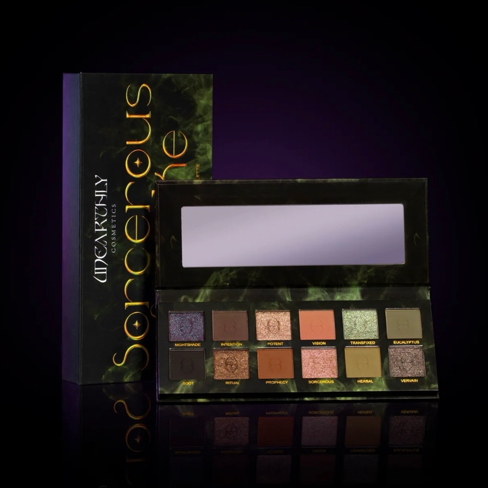 Unearthly Cosmetics Sorcerer Smoke palette BNIB *